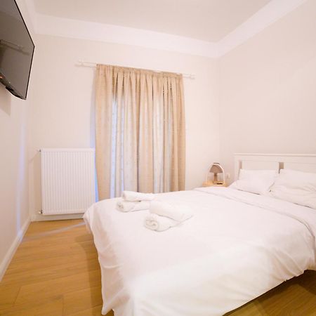 New Modern 2Nd Floor Apartment Солун Екстериор снимка
