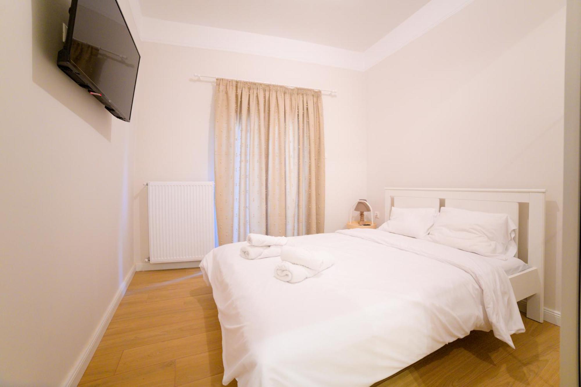 New Modern 2Nd Floor Apartment Солун Екстериор снимка