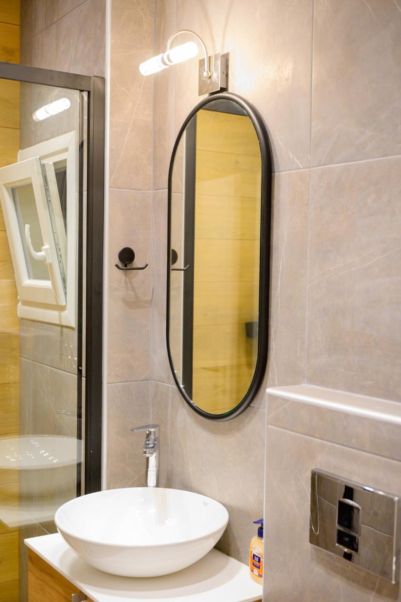 New Modern 2Nd Floor Apartment Солун Екстериор снимка